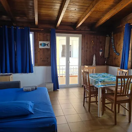 شقة Attico Vista Mare In Centro غالّيبولي